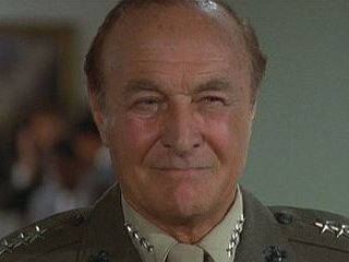 Robert Loggia in Independence Day
