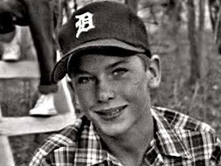 Unknown 208-19851031-2