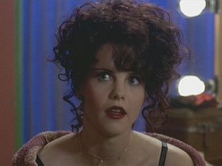 Kiersten Warren in Independence Day