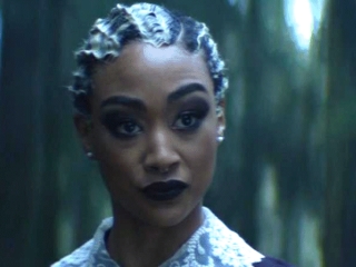 Tati Gabrielle (25 de Janeiro de 1996), Artista