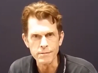 File:Kevin Conroy (34959287275).jpg - Wikimedia Commons